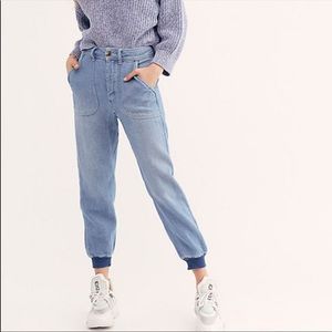 Free People Skye Relaxed Boyfriend Joggers 25